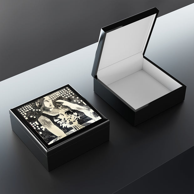 Jewelry and Keepsake Box "Night Out in Black and White"